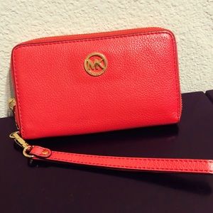 Michael Kors Wristlet